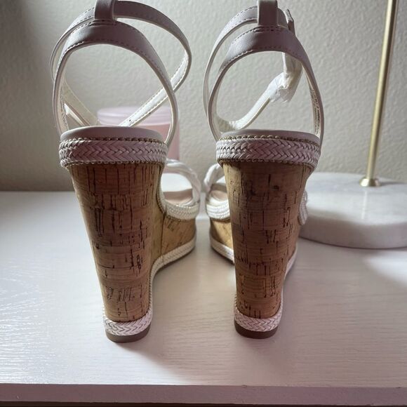 ALDO Wedge Sandals in White NEVER WORN-Size 8 - Picture 11 of 13